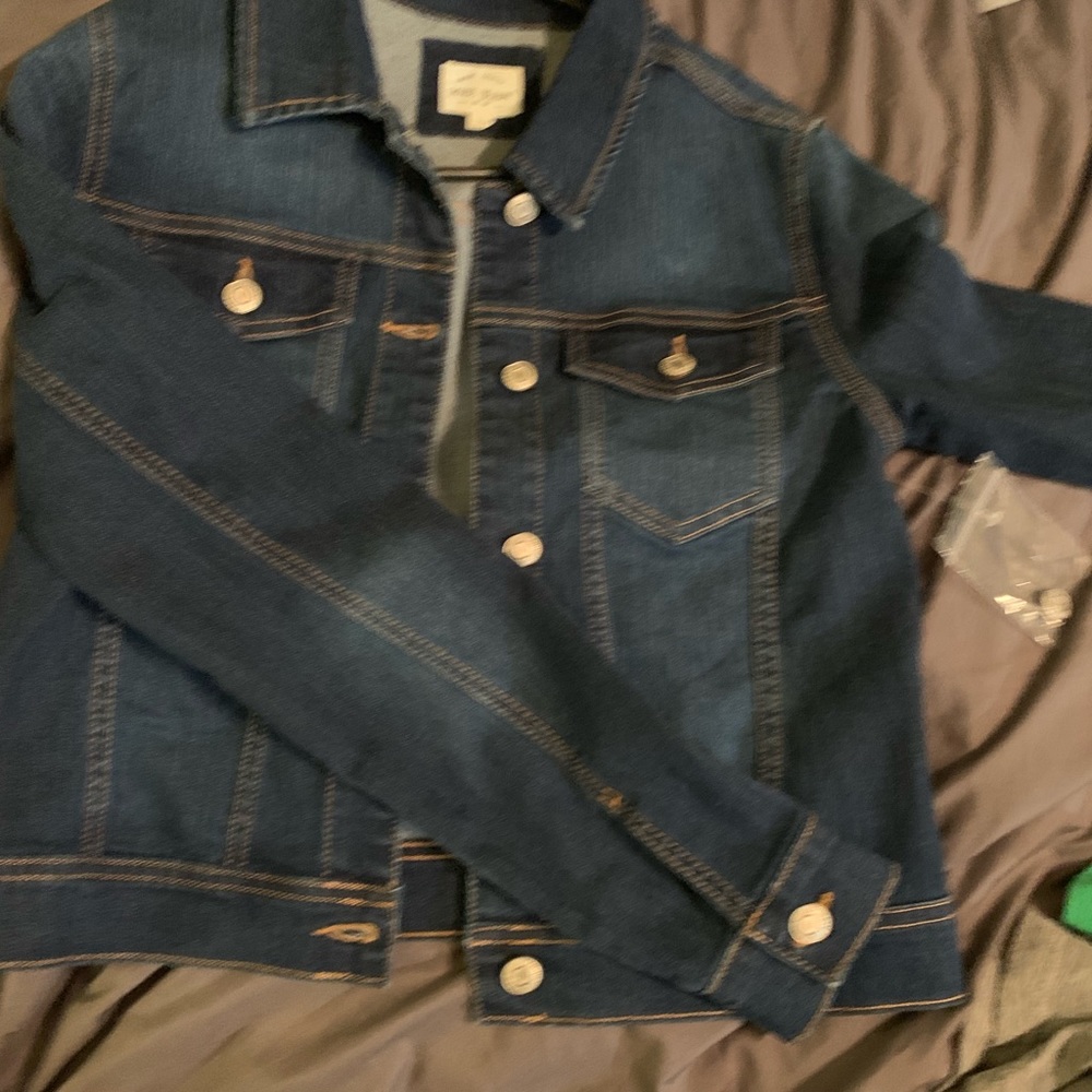 Basic denim crop top jean jacket (L)
